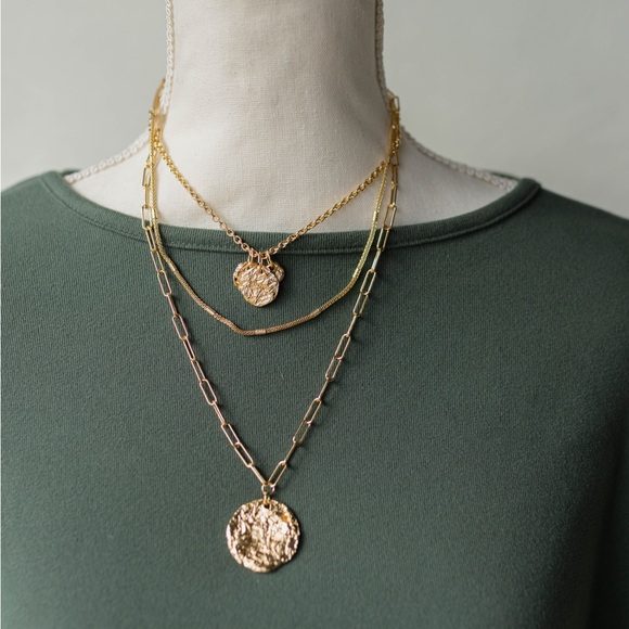 Layered Hammered Necklace - Picture 2 of 2